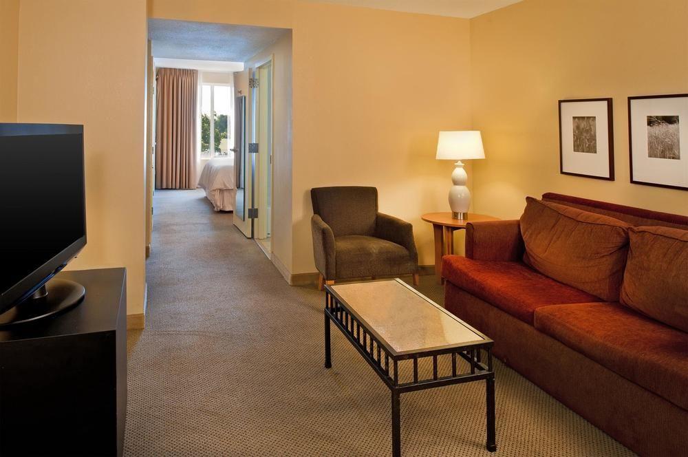Radisson - St Louis Hotel