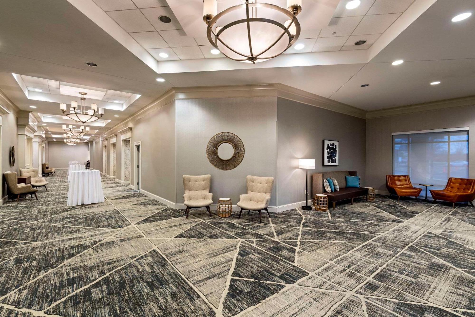 Radisson - St Louis 3*