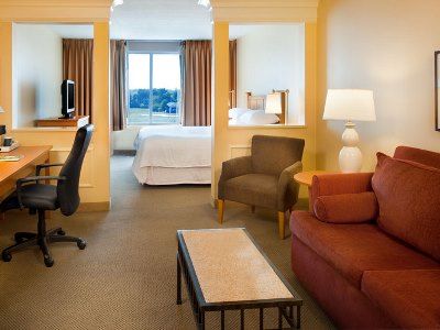 Radisson - St Louis 3*
