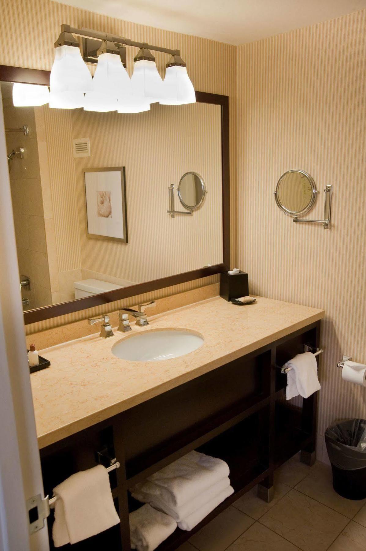 Radisson - St Louis Hotel Fairview Heights